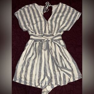 American Eagle Outfitters Gray and White Striped Romper
